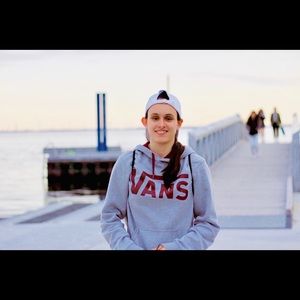 Meet your Posher, Courteney